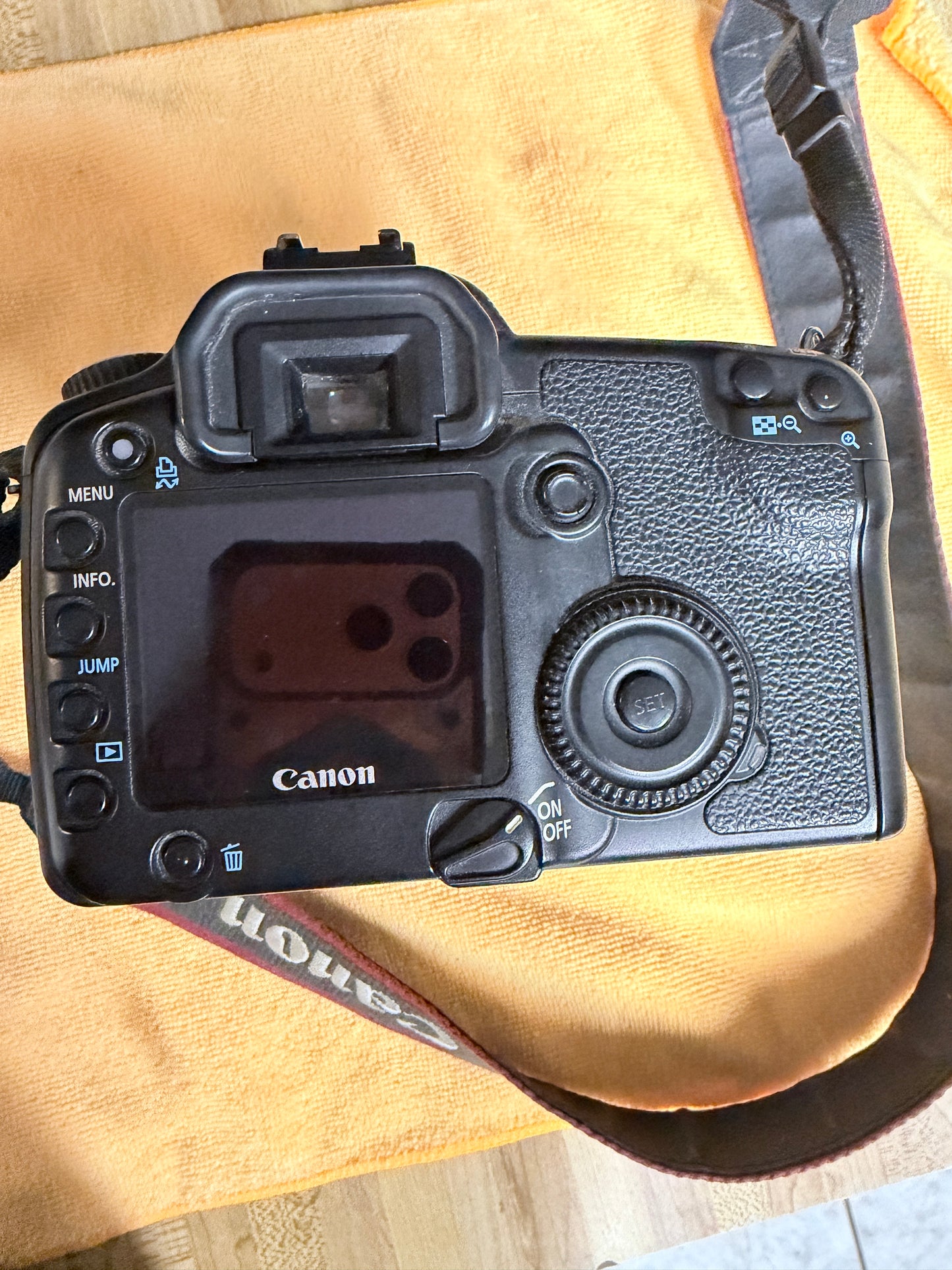 Canon EOS 30D DSLR + EF-S 17-85mm f/4-5.6 IS USM Lens Kit – Excellent Condition