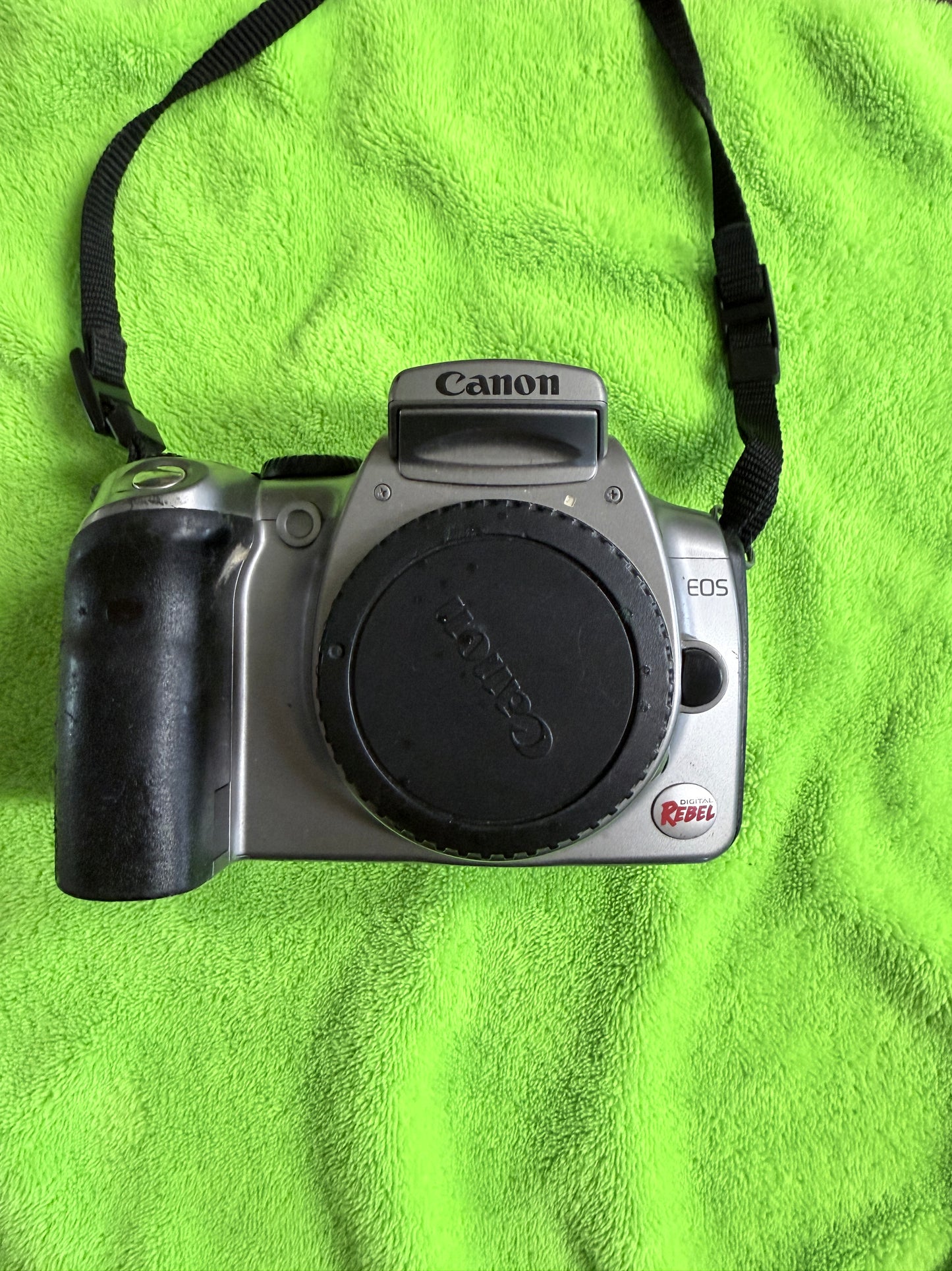 Canon EOS Rebel DSLR Camera with EF-S 18-55mm f/3.5-5.6 Lens — Excellent Condition