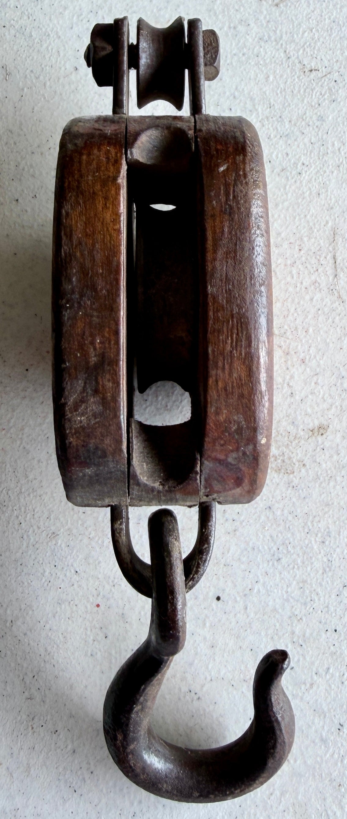 Antique Wooden Block & Tackle Pulley – P.S. Co. / Puffer-Hubbard – Single Sheave, Early 1900s