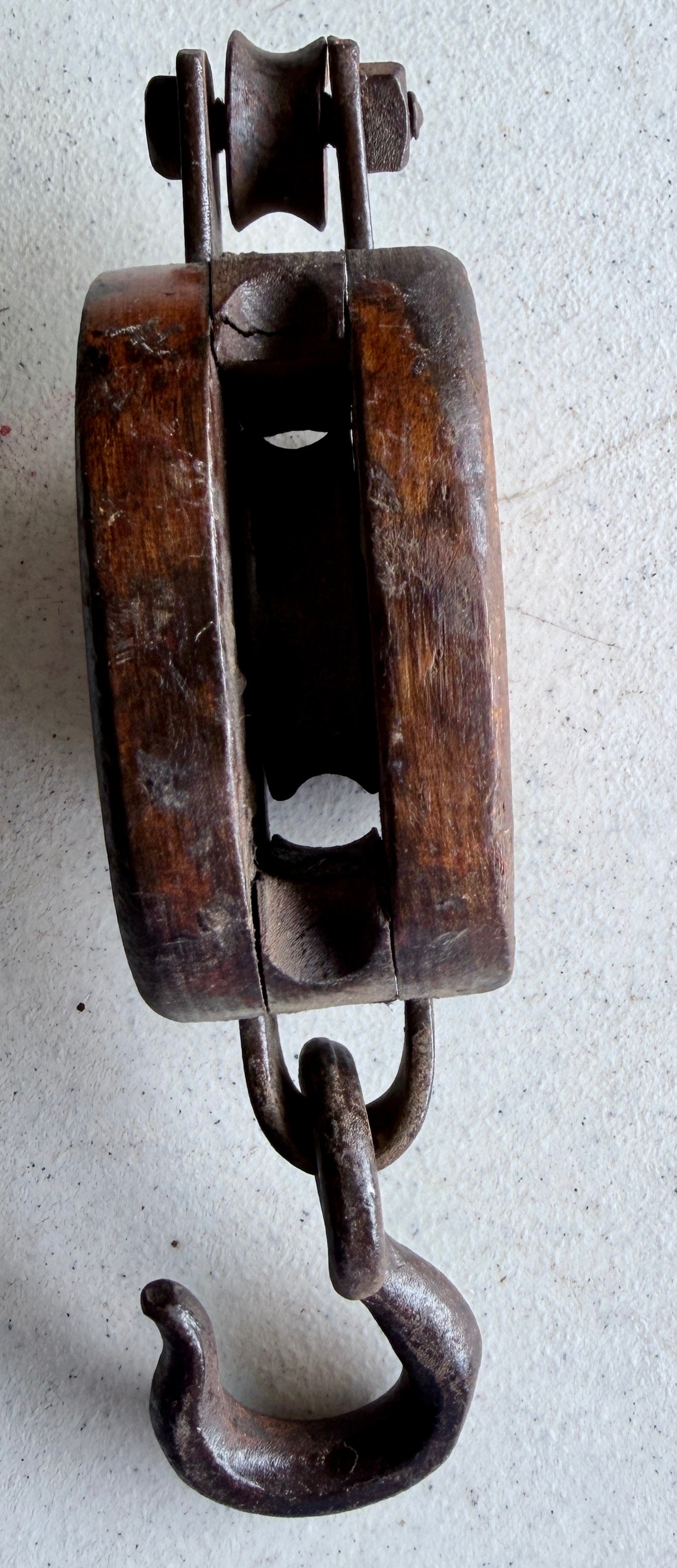 Antique Wooden Block & Tackle Pulley – P.S. Co. / Puffer-Hubbard – Single Sheave, Early 1900s