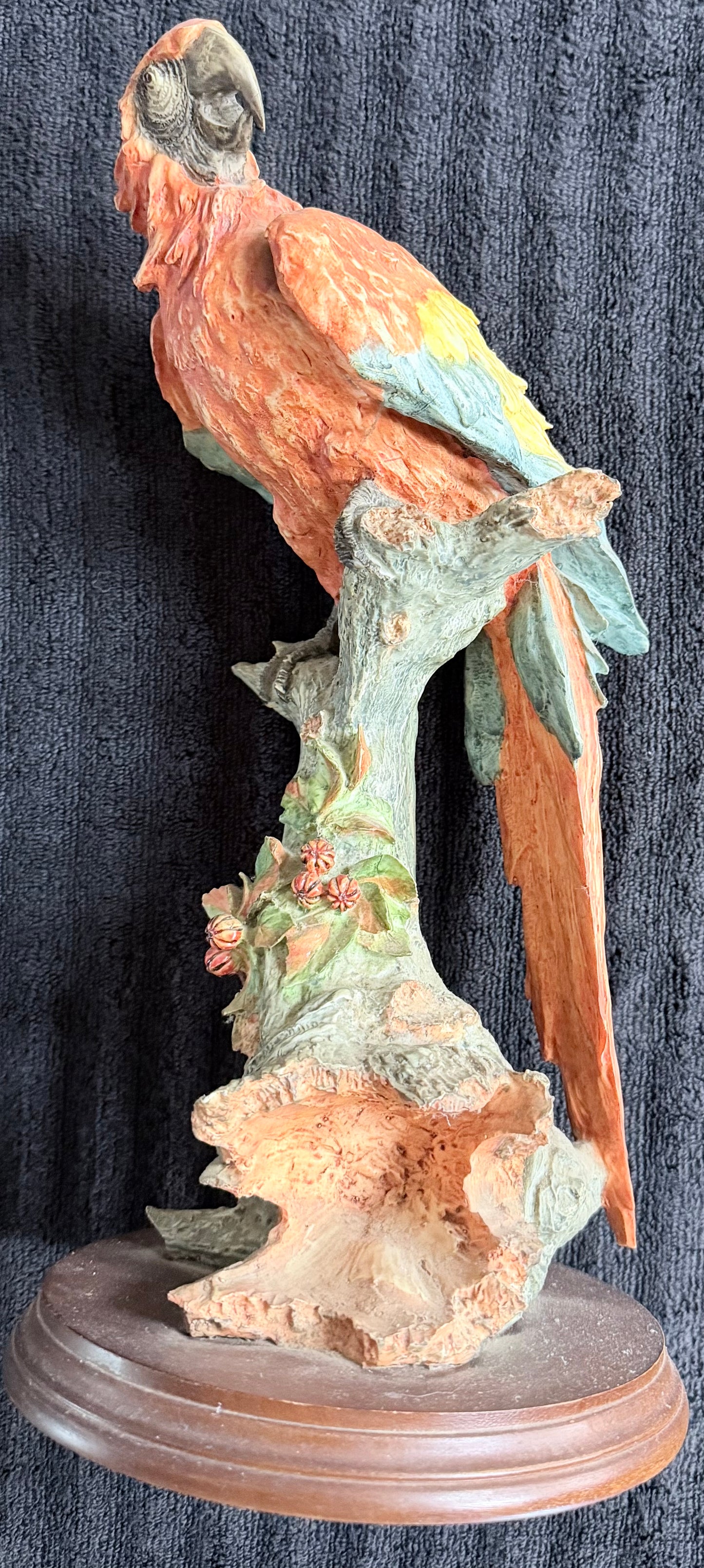 Macaw Parrot Figurine | Hand-Painted Cold-Cast Porcelain | Taiwan Studio Copy